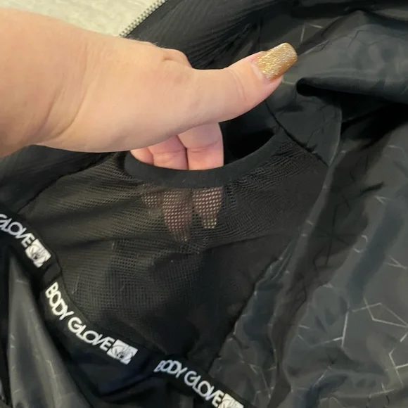 3/$30! EUC snowboarding jacket. Sz small - Picture 7 of 9